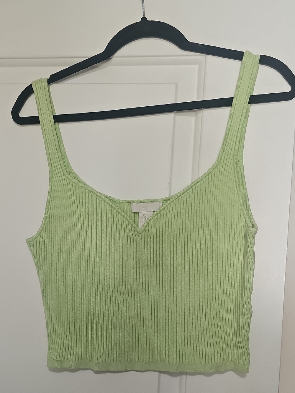 H&M Light Green Ribbed V-Neck Crop Tank